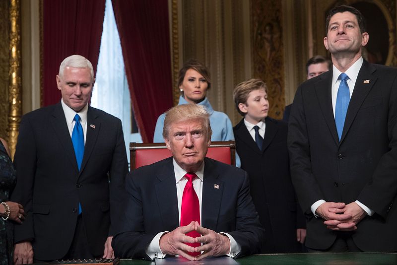 Estrenando su lugar en el Senado
