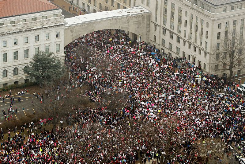 La "Marcha de las Mujeres" se repite en ciudades de todo el mundo