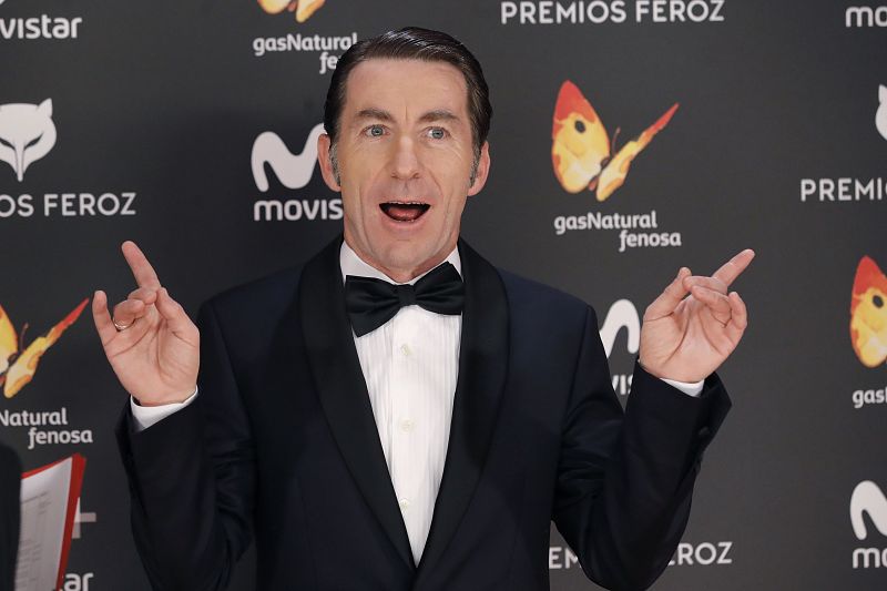 El actor Antonio de la Torre, nominado por su papel en "Tarde para la ira" y presentador de la gala, posa a su llegada a la entrega de IV edición de los Premios Feroz.