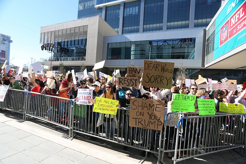 Numerosas protestas contra el veto migratorio recorren Estados Unidos