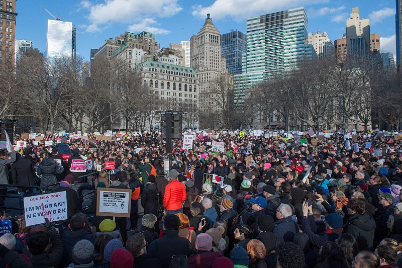 Numerosas protestas contra el veto migratorio recorren Estados Unidos