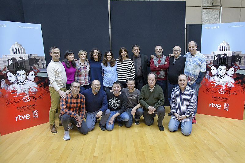 El equipo al completo de 'Jekyll y Hyde'