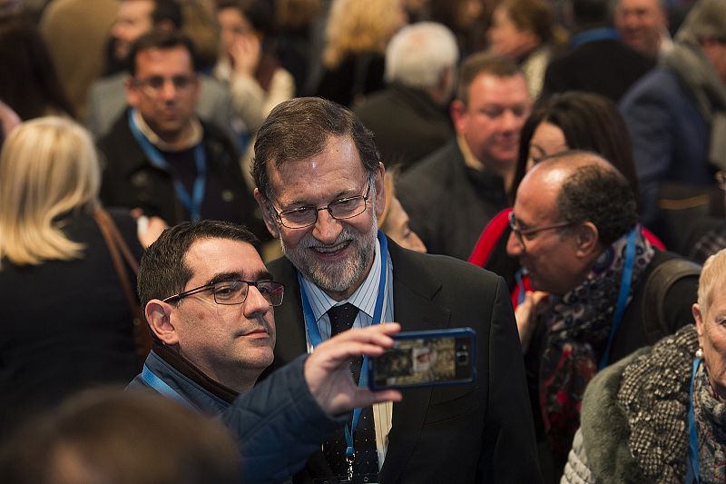 Un 'selfie' con Mariano Rajoy