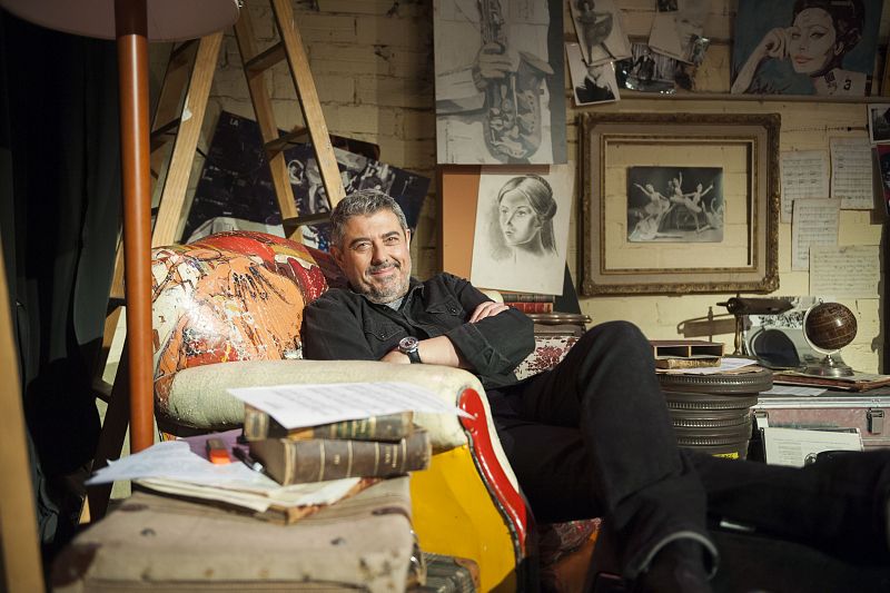 Goyo Prados ens mostra què bé s'està a l'escenari d''El siglo', on actúen els grups del programa 'Músics'