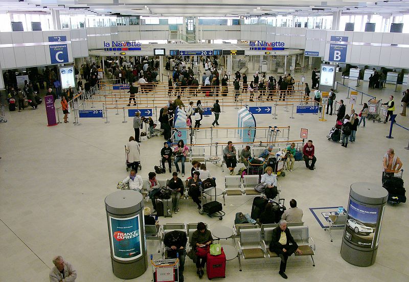 Ataque frustrado en el aeropuerto parisino de Orly