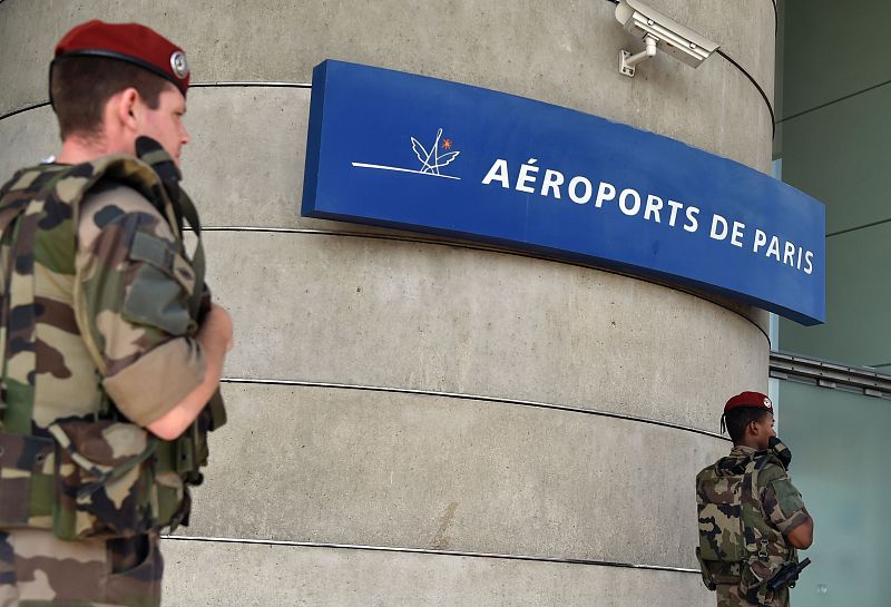 Ataque frustrado en el aeropuerto parisino de Orly