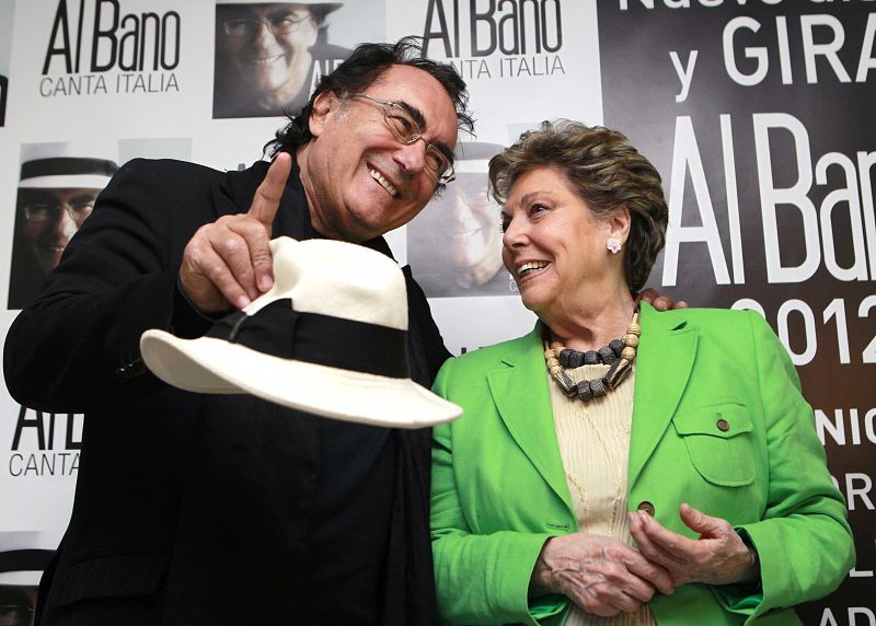 Junto al cantante italiano Al Bano (2012).