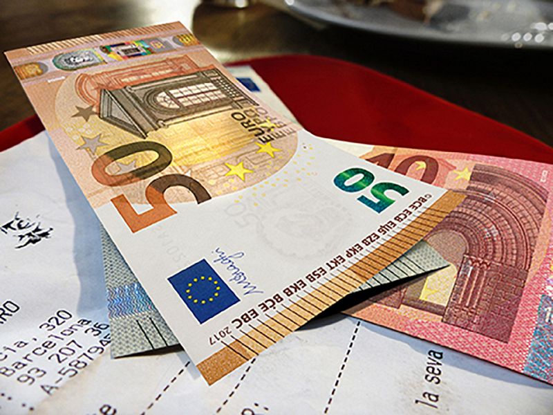 El nuevo billete de 50 euros se suma a los cambios ya producidos en los billetes de 5, 10 y 20 euros.