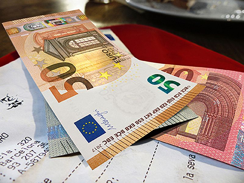 El nuevo billete de 50 euros se suma a los cambios ya producidos en los billetes de 5, 10 y 20 euros.