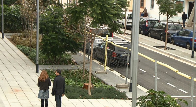 El arquitecto Roberto Soto apuesta por renaturalizar las ciudades con franjas arbustivas en las calles