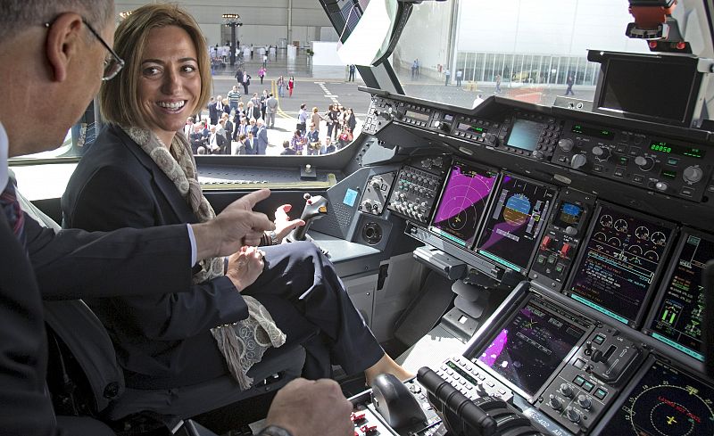 En el interior de la cabina del AIRBUS A-400M