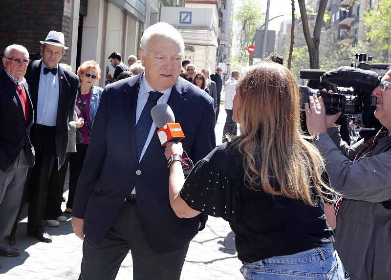 Moratinos también despide a Chacón