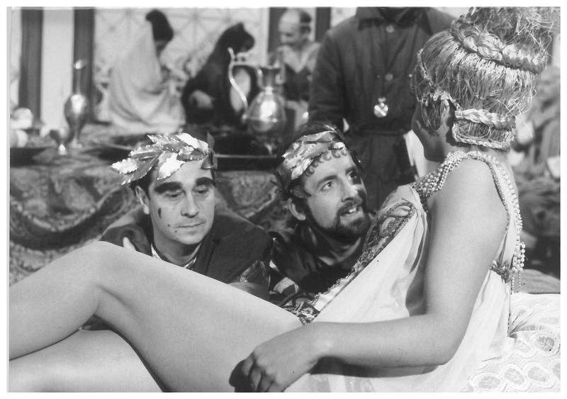   Chicho y Jaime de Arminán como figuracion en "Historia de la frivolidad"