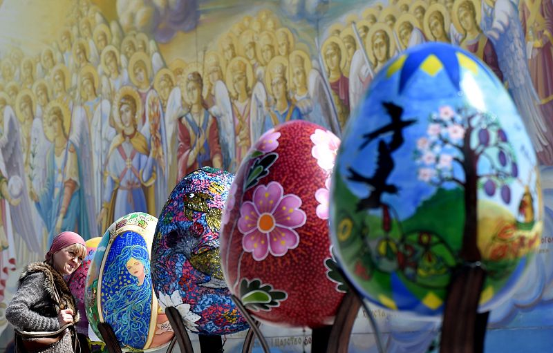 Huevos de Pascua gigantes en Kiev