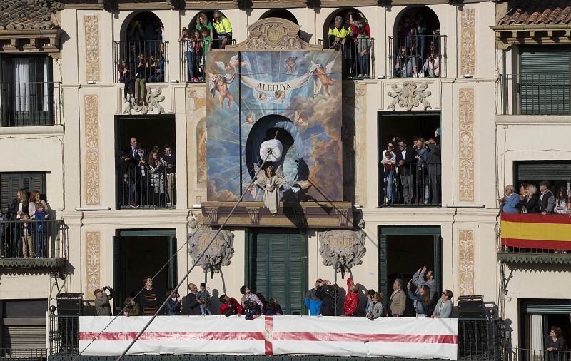 Imagen de la representación de la aparición del Arcángel San Gabriel a María, interpretado este año por la niña Ariadne Asín Jacué