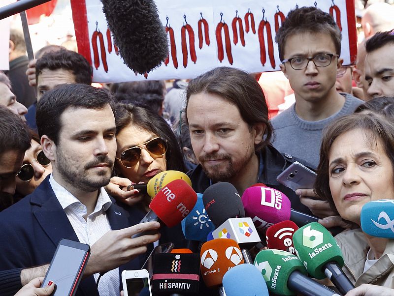 Pablo Iglesias y Alberto Garzón, en la cabecera de la manifestación en Madrid