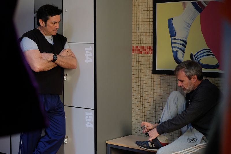 Max y Elías en el gimnasio