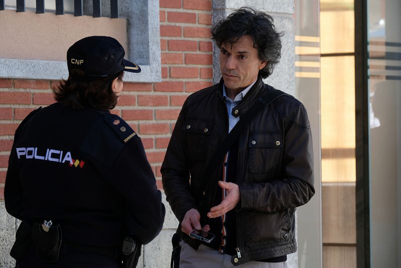 Claudia Miralles y Martín en Servir y proteger