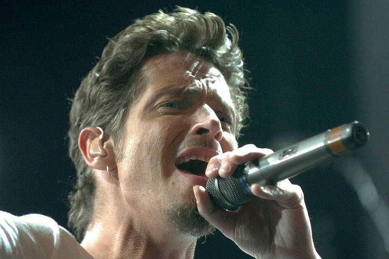  Chris Cornell actúa en el escenario Miles Davis Hall durante el 39º Festival de Jazz de Montreux, en Suiza, en 2005.