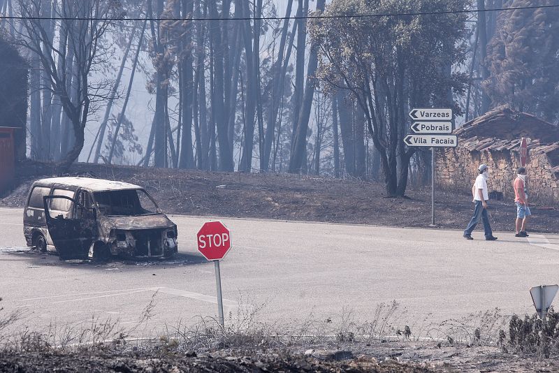 Un gran incendio asola el centro de Portugal