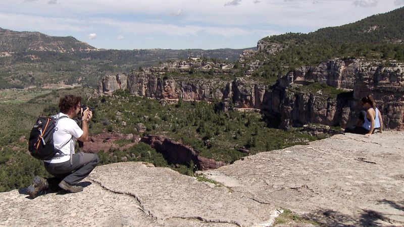 El atractivo pueblo de Siurana, Tarragona, limita  los visitantes para evitar la masificación