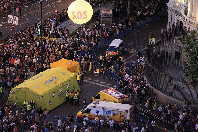 El Samur ha desplegado nueve puntos médicos señalizados con globos visibles por las calles de Madrid, durante los actos del World Pride 2017