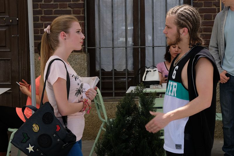 Jairo le pide ayuda a Olga