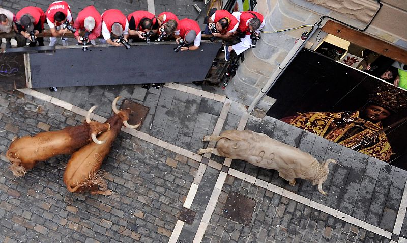 Los Jandilla han ido tan rápidos que el grueso de la manada ya corría por Estafeta cuando habían pasado 1 minuto y 10 segundos
