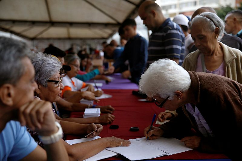 Imágenes del referendum en Venezuela