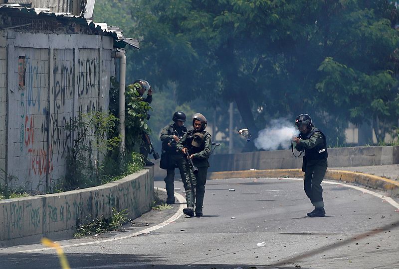 Enfrentamientos durante la huelga general en Venezuela