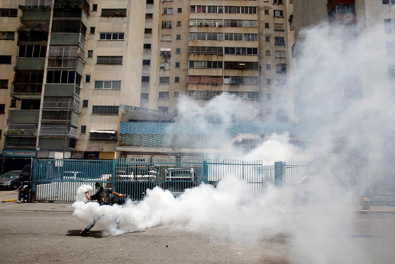 Enfrentamientos durante la huelga general en Venezuela