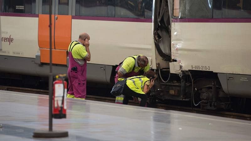  El accidente de Cercanías de Barcelona, en imágenes