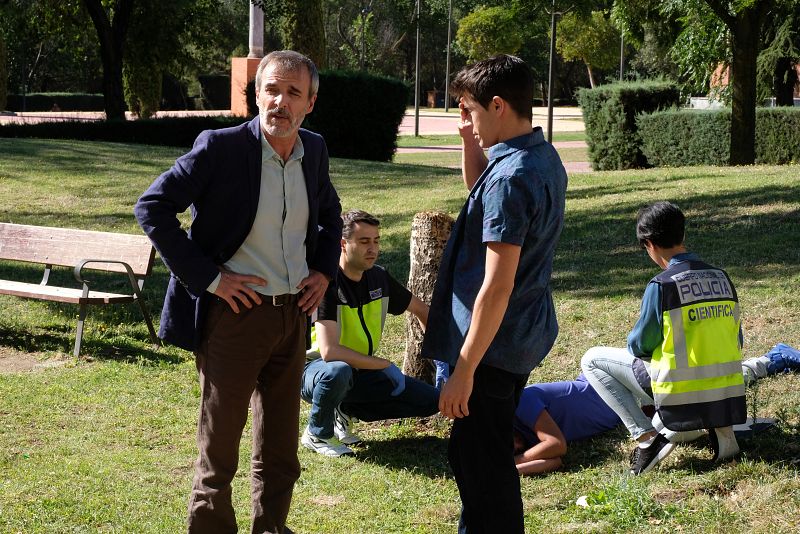 ¿A quién buscarán Elías y Rober?