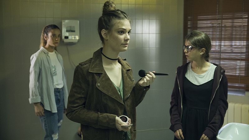 Nerea Elizalde será Nerea, la chica más popular; y Lucía Díez interpretará a Rocío, una chica con baja autoestima
