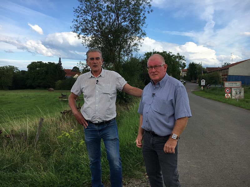 Wolfgang Schmitt y Barthélémy Lemal, alcaldes de Leidingen y de Leding