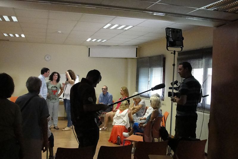 Grabando en el centro de mayores Manzanares de Madrid