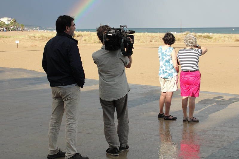 Con Paulina y Encarnita y el tiempo del arco iris