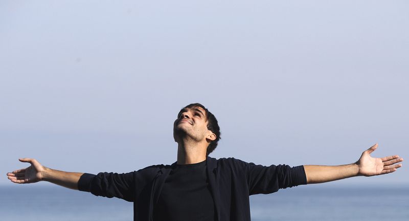 El actor de 'Handia' Enekko Sagardoy durante la presentación de su película en la sección oficial del Festival Internacional de Cine de San Sebastián