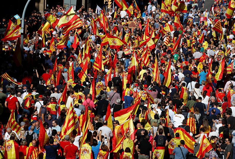 La asistencia a la marcha de Barcelona en defensa de la unidad de España ha sido masiva