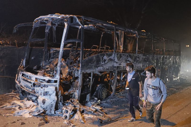 Aumentan a tres las víctimas mortales de los incendios que arrasan Galicia