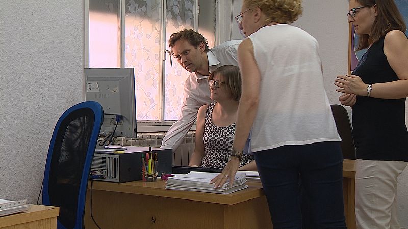 Laura en Betansa para grabar datos