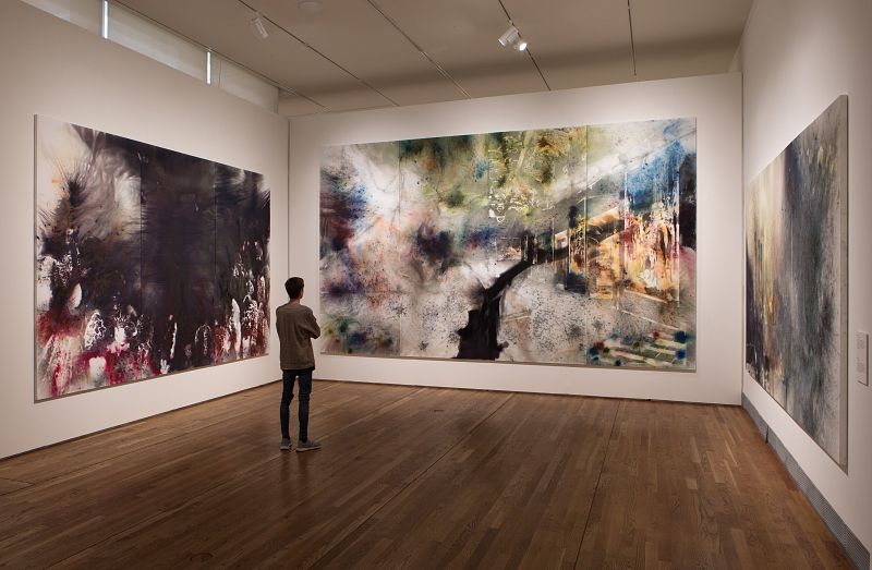 El Salón de Reinos¿ Cai Guo-Qiang Pólvora sobre lienzo, 360 cm x 600 cm