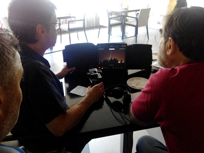 Revisando el trabajo nocturno