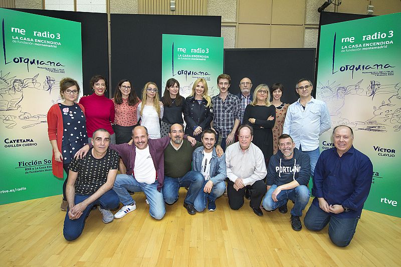 Foto de familia del ensayo de la ficción sonora 'Lorquiana'.