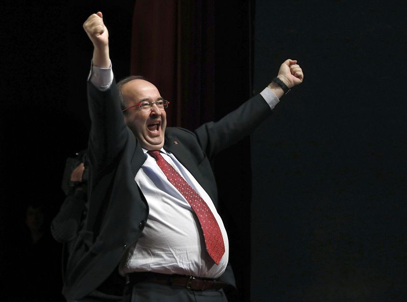 Miquel Iceta, tras su intervención en un mitin del PSC en Lleida, en la sexta jornada de campaña para las elecciones del 21D