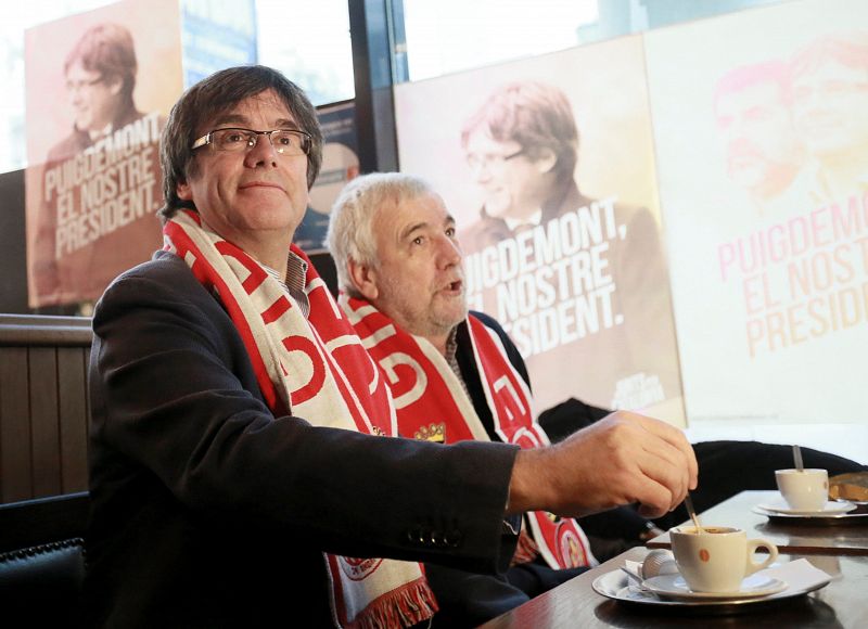 Puigdemont sigue desde Bruselas el partido de primera división Girona-Getafe.