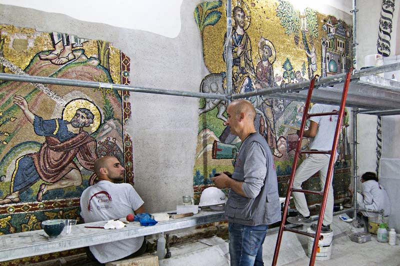 Mosaicos cruzados de la Basílica de Belén