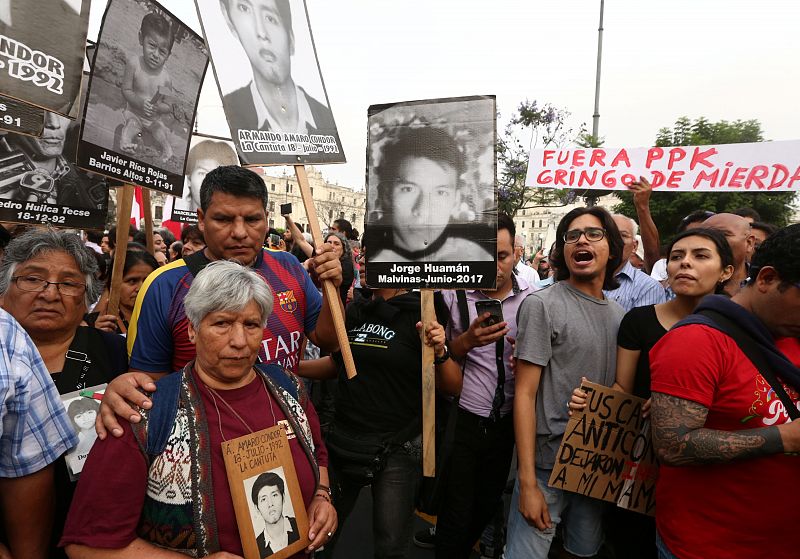 Las víctimas de la guerrilla, protagonistas de la manifestación