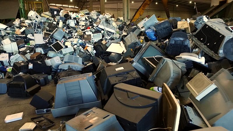 Residuos electrónicos para reciclar en Recyberica