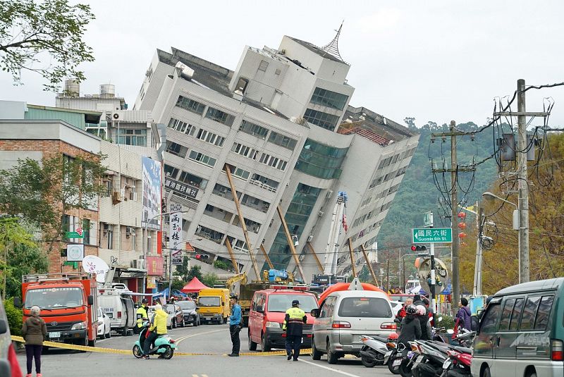 El seísmo, que ha causado serios daños en seis edificios, entre ellos dos hoteles, ha provocado el caos y se ha sentido en otras zonas de la isla